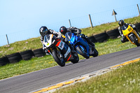anglesey-no-limits-trackday;anglesey-photographs;anglesey-trackday-photographs;enduro-digital-images;event-digital-images;eventdigitalimages;no-limits-trackdays;peter-wileman-photography;racing-digital-images;trac-mon;trackday-digital-images;trackday-photos;ty-croes